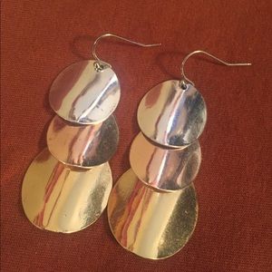 Tri color dangle earrings
